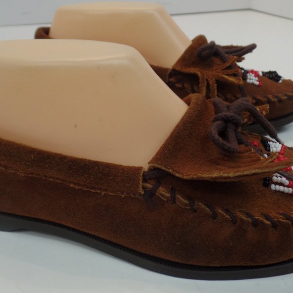 Minnetonka Women's Leather Moccasin Sz 8 W Beading - Picture 3 of 14